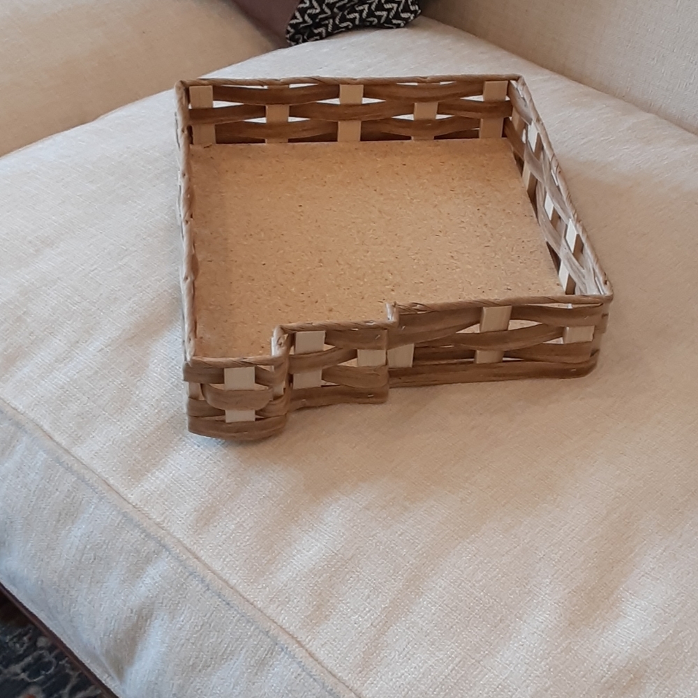 The New Mexico State Basket Tray